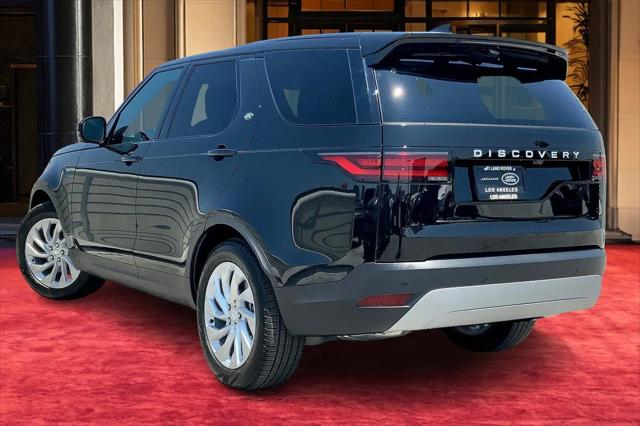 2025 Land Rover Discovery P300 S