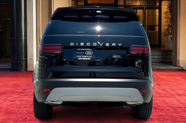 2025 Land Rover Discovery P300 S