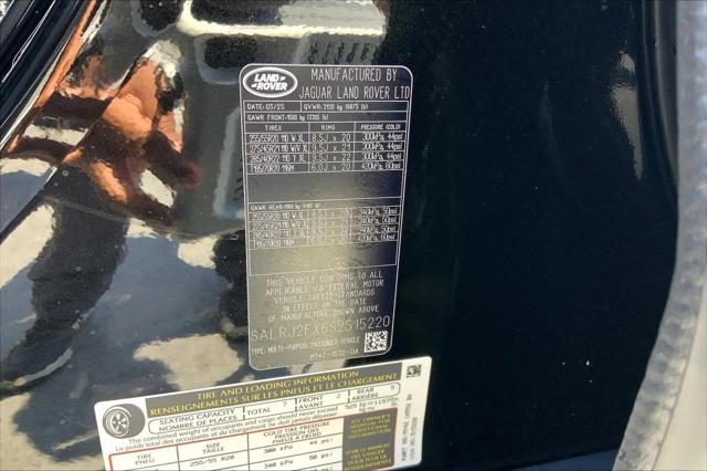 2025 Land Rover Discovery P300 S