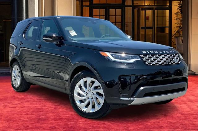 2025 Land Rover Discovery P300 S