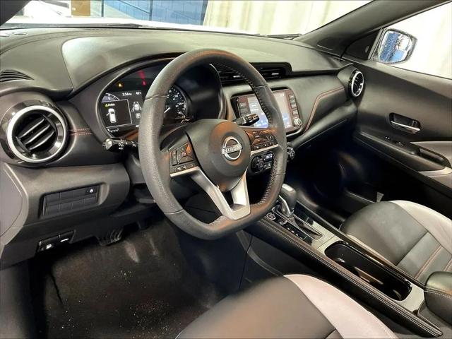 2023 Nissan Kicks SR Xtronic CVT