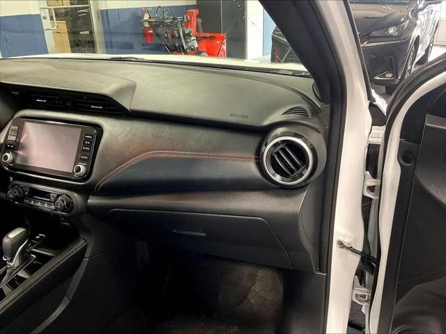 2023 Nissan Kicks SR Xtronic CVT