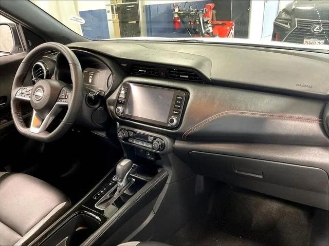 2023 Nissan Kicks SR Xtronic CVT