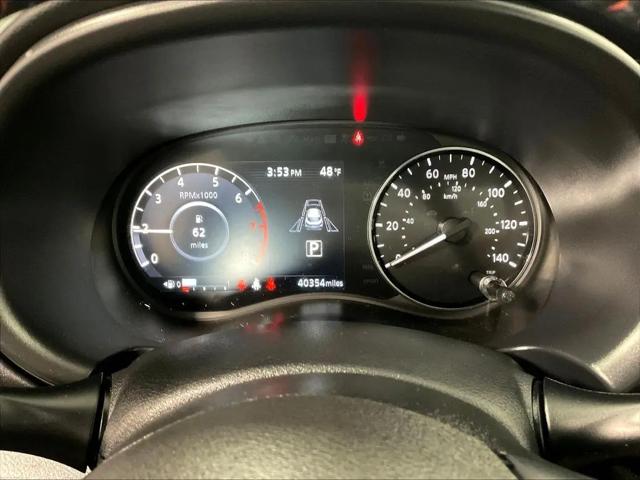 2023 Nissan Kicks SR Xtronic CVT