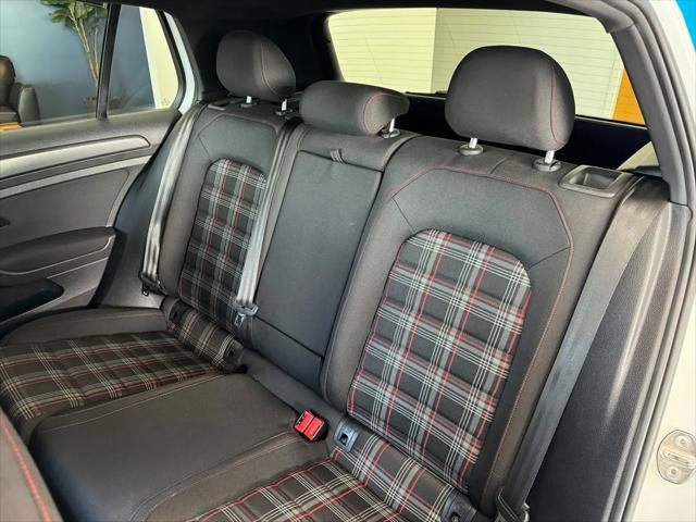 2018 Volkswagen Golf GTI 2.0T S