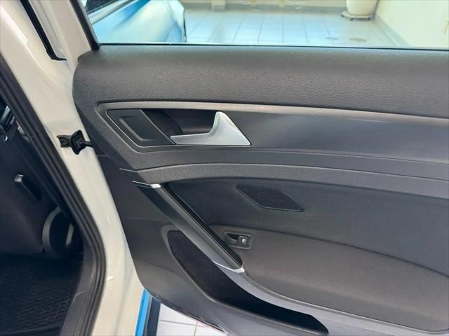 2018 Volkswagen Golf GTI 2.0T S