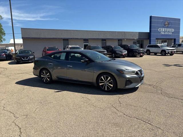 2023 Nissan Maxima SL for sale in Dubuque, IA