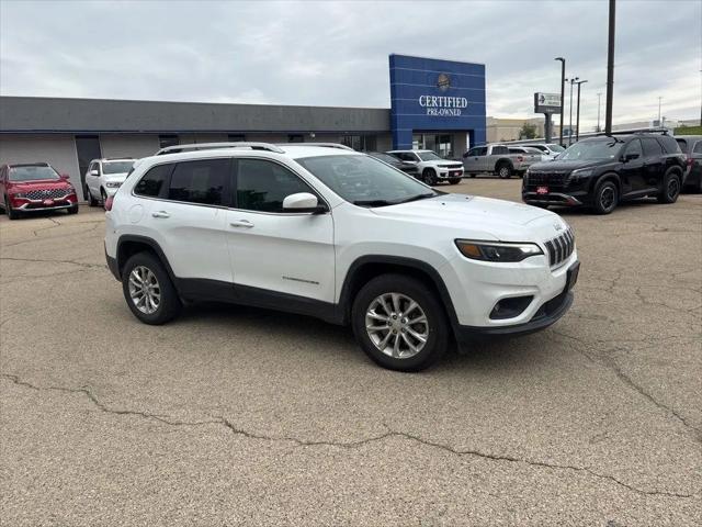 2019 Jeep Cherokee Latitude 4x4 for sale in Dubuque, IA