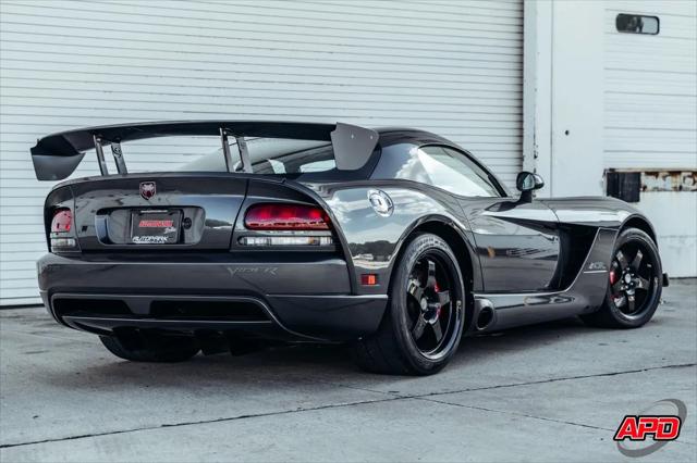 2009 Dodge Viper SRT10