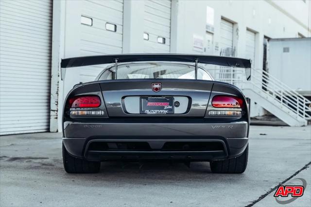 2009 Dodge Viper SRT10