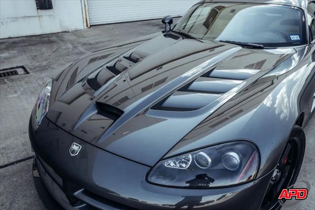 2009 Dodge Viper SRT10