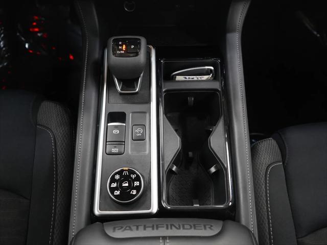 2025 Nissan Pathfinder SV 4WD