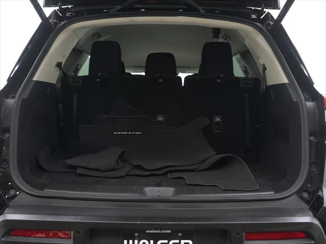 2025 Nissan Pathfinder SV 4WD