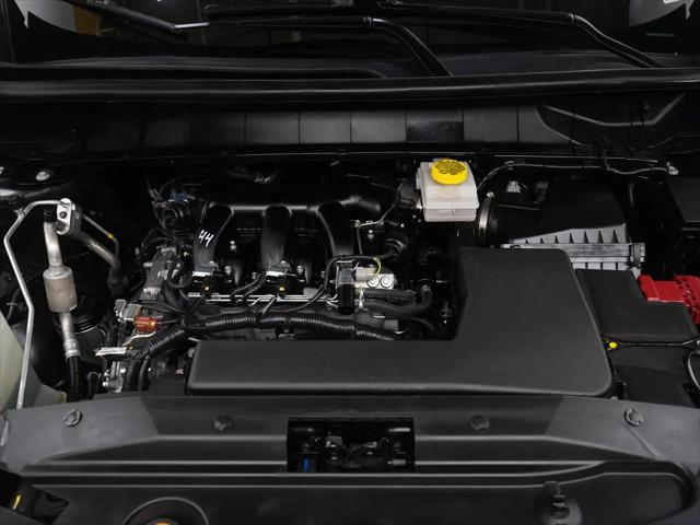2025 Nissan Pathfinder SV 4WD