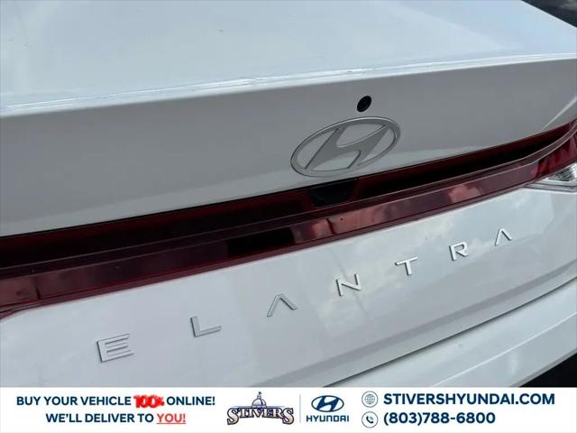 2026 Hyundai Elantra SE