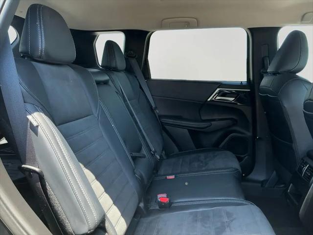 2024 Mitsubishi Outlander SE Black Edition S-AWC