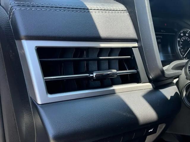 2024 Mitsubishi Outlander SE Black Edition S-AWC