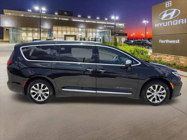 2021 Chrysler Pacifica Hybrid Pinnacle