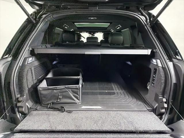 2026 Land Rover Range Rover P400 SE 7 Seat