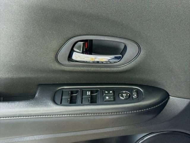 2022 Honda HR-V AWD LX