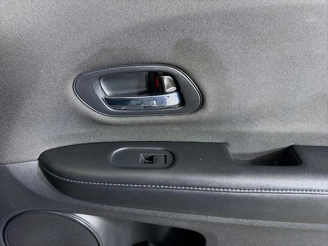 2022 Honda HR-V AWD LX