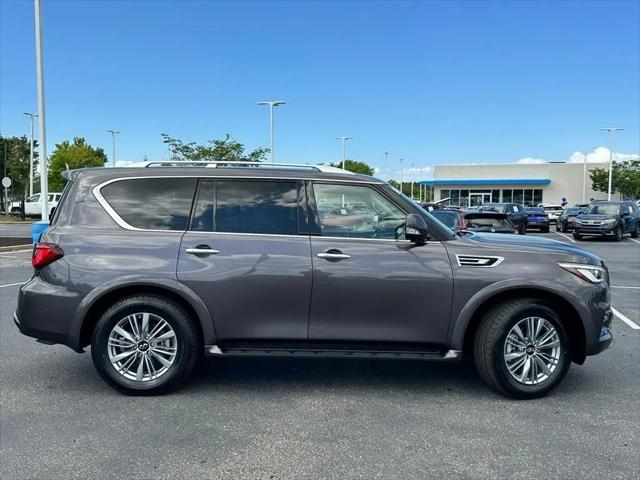 2024 INFINITI QX80 LUXE AWD