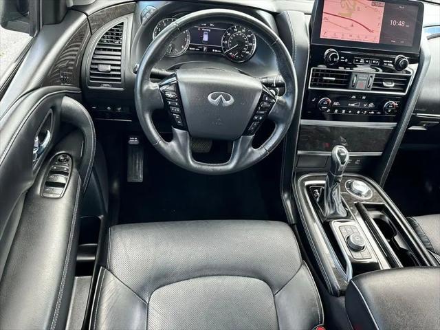 2024 INFINITI QX80 LUXE AWD
