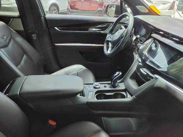 2023 Cadillac XT6 FWD Premium Luxury