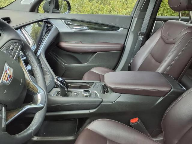 2023 Cadillac XT6 FWD Premium Luxury