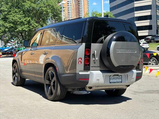2024 Land Rover Defender 130 P300 S