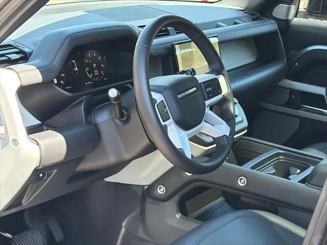 2024 Land Rover Defender 130 P300 S