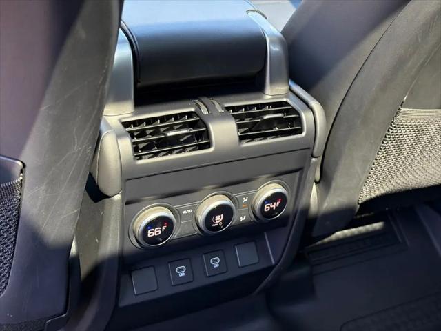 2024 Land Rover Defender 130 P300 S