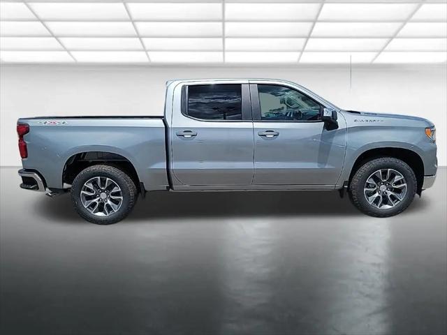 2026 Chevrolet Silverado 1500 4WD Crew Cab Short Bed LT with 2FL