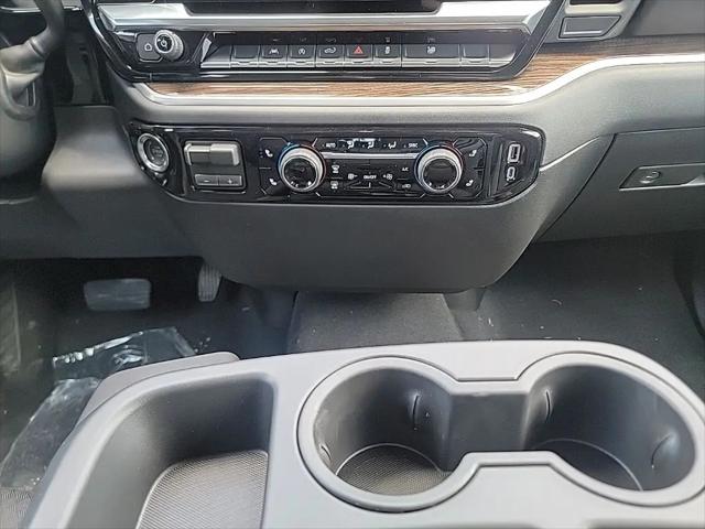 2026 Chevrolet Silverado 1500 4WD Crew Cab Short Bed LT with 2FL