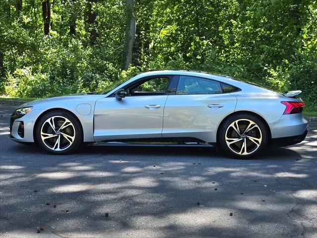 2022 Audi e-tron GT Prestige quattro