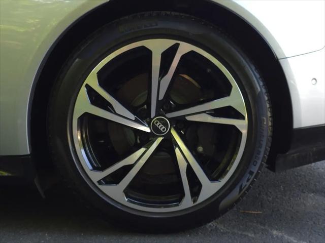 2022 Audi e-tron GT Prestige quattro