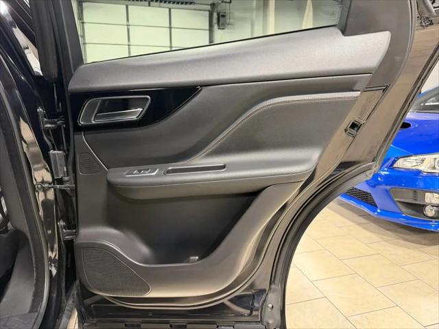 2019 Jaguar F-PACE 30t Prestige