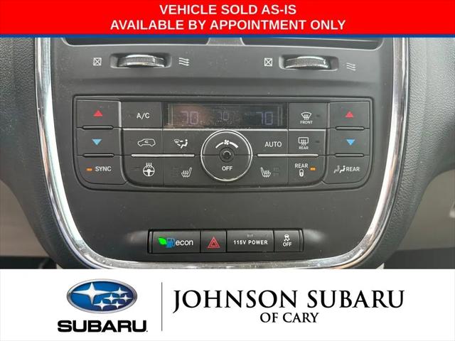 2015 Chrysler Town & Country Limited Platinum