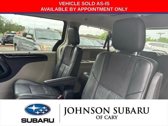 2015 Chrysler Town & Country Limited Platinum