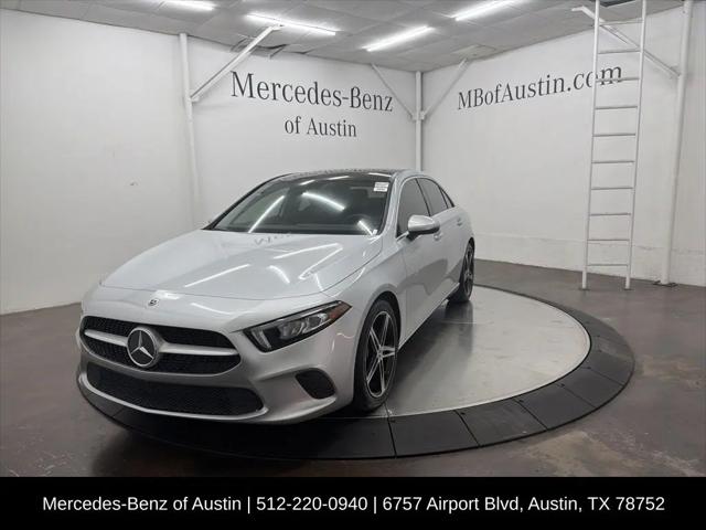 2022 Mercedes-Benz A 220 A 220