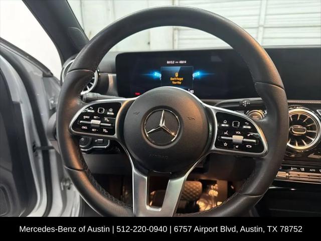 2022 Mercedes-Benz A 220 A 220