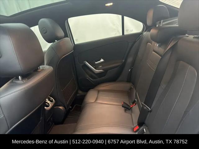 2022 Mercedes-Benz A 220 A 220