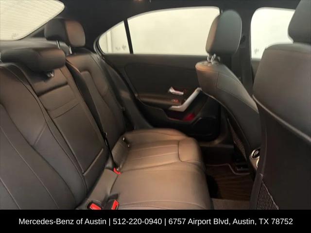 2022 Mercedes-Benz A 220 A 220