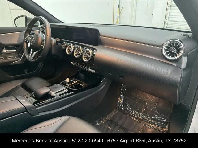2022 Mercedes-Benz A 220 A 220