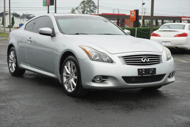 2014 INFINITI Q60 Standard