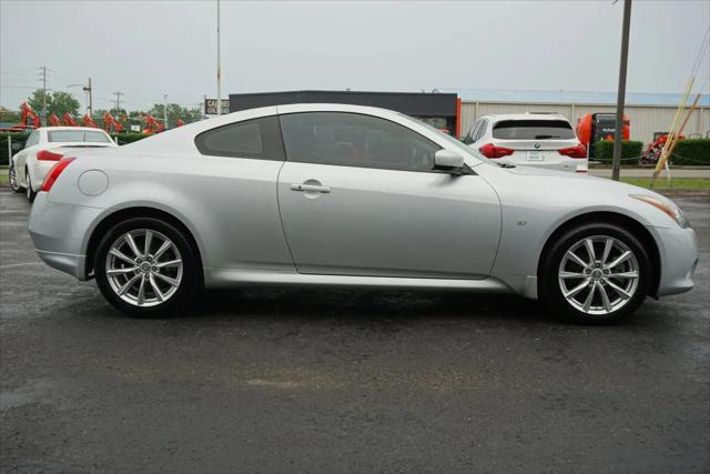 2014 INFINITI Q60 Standard