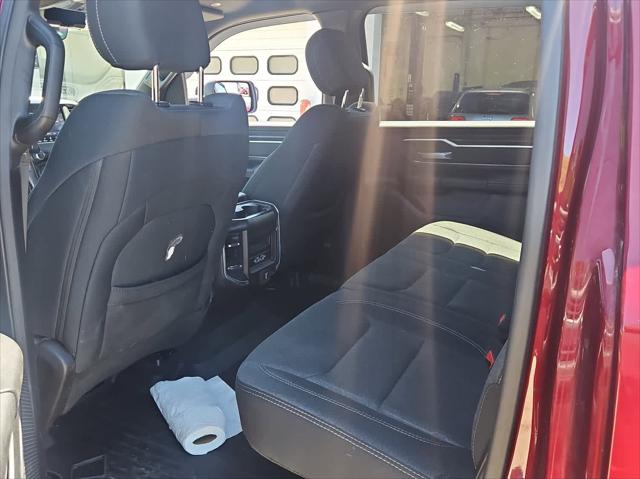 2019 Ram 1500 Big Horn/Lone Star Crew Cab 4x4 5'7" Box