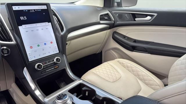 2023 Ford Edge Titanium