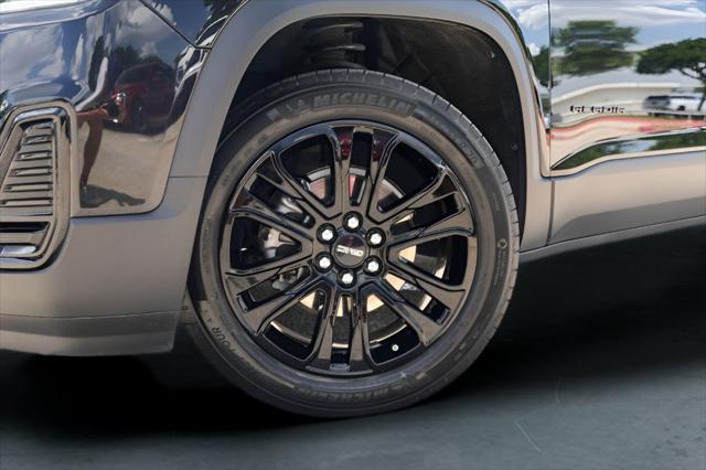2023 GMC Acadia FWD SLE