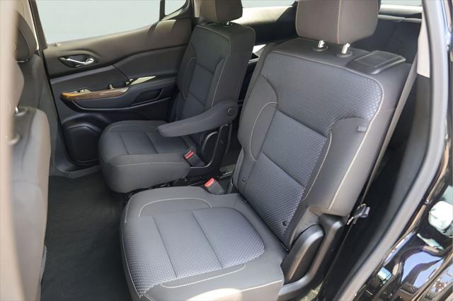 2023 GMC Acadia FWD SLE